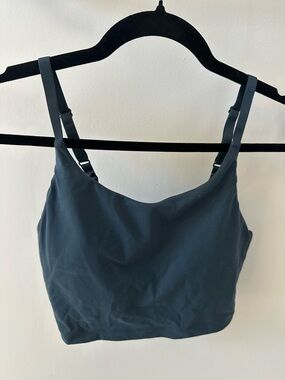 Alphalete Cropped Tank Top in Teal Blue